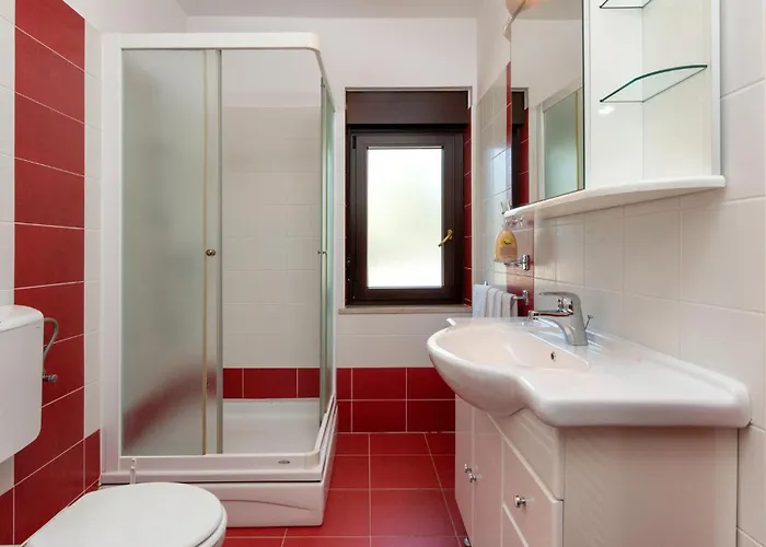 Lovely In With Wifi Pula