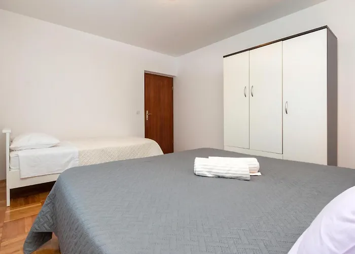 Daire Lovely In With Wifi