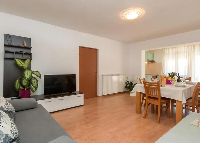 Lovely In With Wifi Apartment